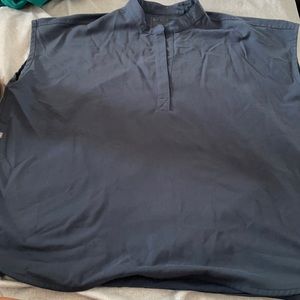 FIGS scrub TOP DARK HARBOR Rafaela size large